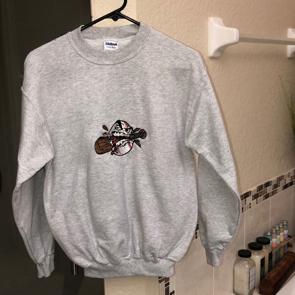 BASEBALL CREW NECK